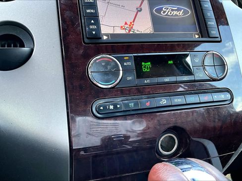 Used 2013 Ford Expedition EL King Ranch RWD image 35