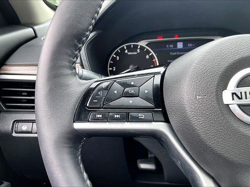 Used 2021 Nissan Altima 2.5 SL AWD/4WD image 11