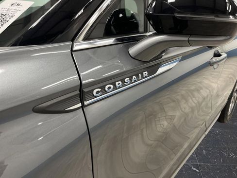 Used 2023 Lincoln Corsair AWD w/ Equipment Group 101A image 35