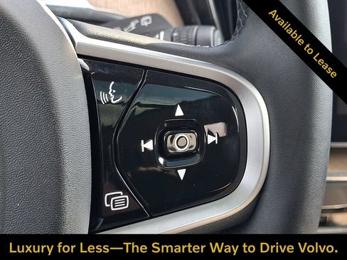 Certified 2026 Volvo XC60 B5 Ultra w/ Protection Package Premier AWD/4WD image 23