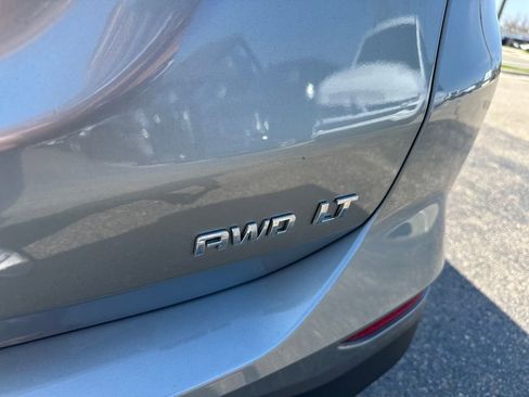 Used 2023 Chevrolet Equinox LT image 28