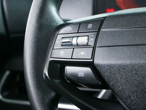 Used 2025 Kia K4 FWD image 13