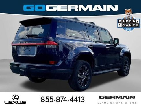 Used 2024 Lexus GX 550 w/ Cold Area Package image 8