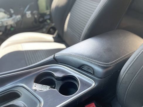 Used 2016 Dodge Challenger SXT w/ Super Sport Group (SS/T) RWD image 18