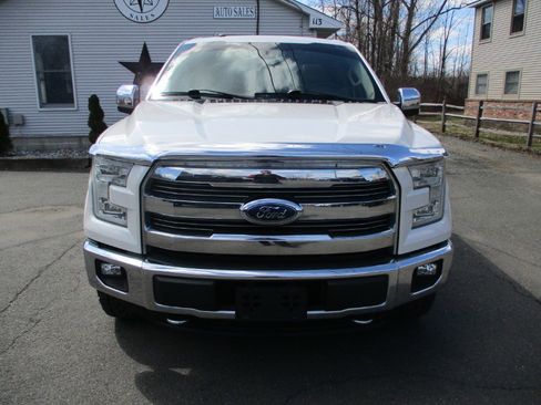 Used 2016 Ford F150 Lariat w/ Equipment Group 502A Luxury image 4