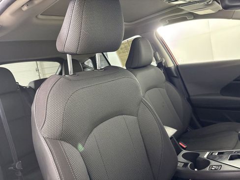 Used 2024 Subaru Crosstrek 2.0i Premium image 28