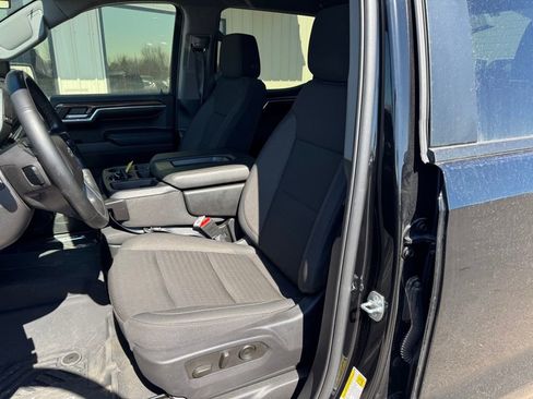 Used 2024 Chevrolet Silverado 1500 RST w/ Z71 Off-Road Package image 3