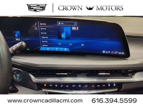 Certified 2025 Cadillac XT4 Premium Luxury image 12