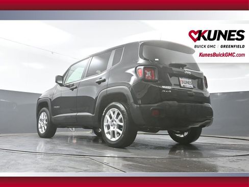 Used 2023 Jeep Renegade Latitude image 50