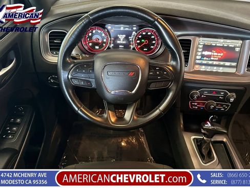 Used 2023 Dodge Charger SXT RWD image 18