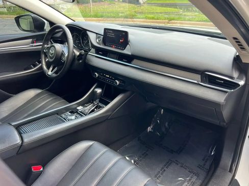 Used 2021 MAZDA MAZDA6 Touring FWD image 16
