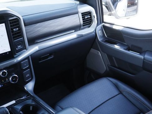 Used 2024 Ford F150 Lariat w/ FX4 Off-Road Package AWD/4WD image 20