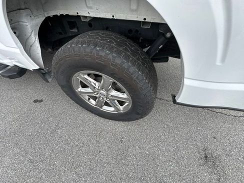 Used 2025 Ford F150 XLT w/ Equipment Group 301A Standard AWD/4WD image 13