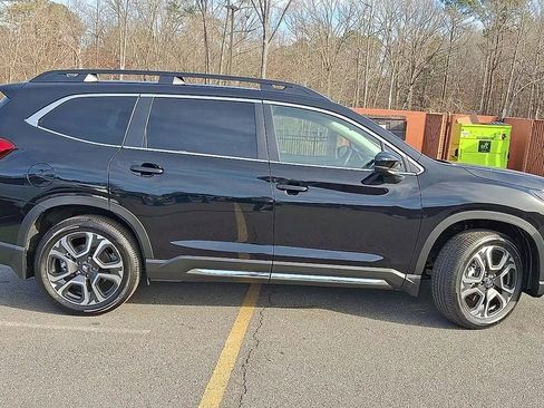 New 2026 Subaru Ascent Limited image 9