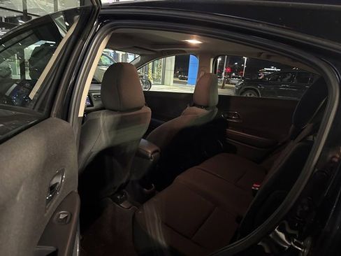 Used 2016 Honda HR-V EX image 14