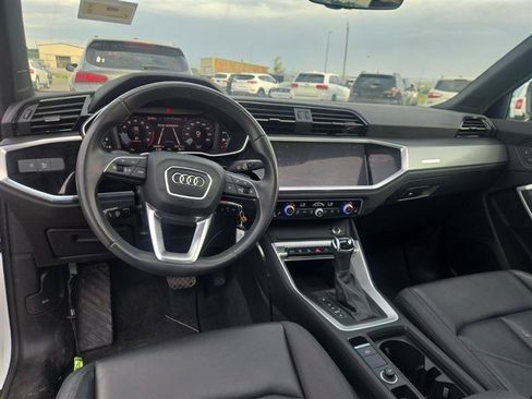 Used 2025 Audi Q3 2.0T Premium AWD/4WD image 4