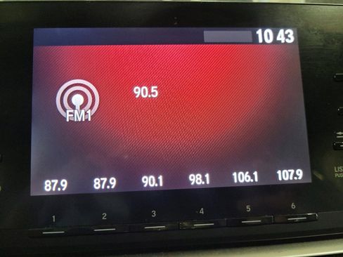 Used 2018 Honda Accord LX image 25