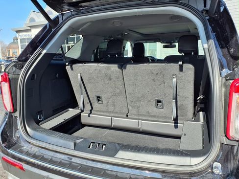 Used 2023 Ford Explorer Limited w/ Class IV Trailer Tow Package image 21