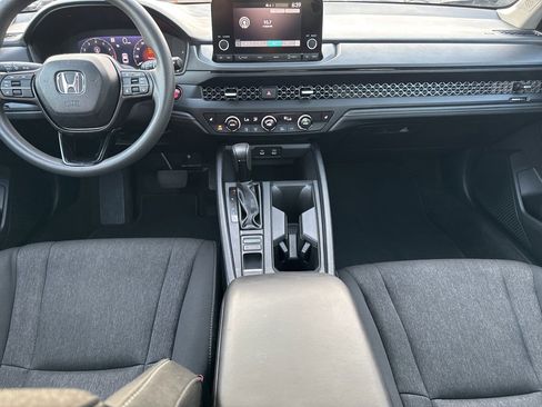 Used 2024 Honda Accord EX image 43