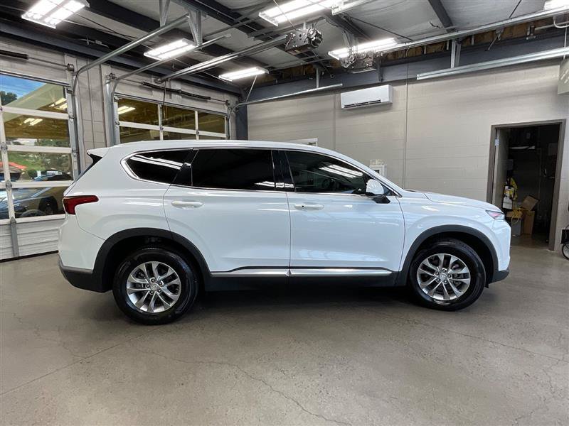 Used 2020 Hyundai Santa Fe SEL FWD image 6