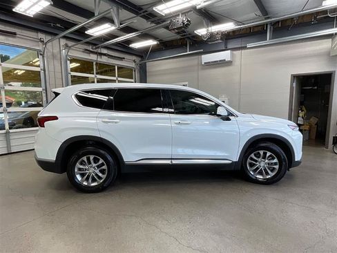 Used 2020 Hyundai Santa Fe SEL FWD image 6