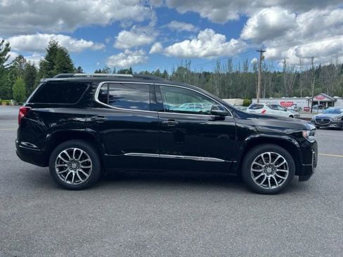 Used 2021 GMC Acadia Denali w/ Trailering Package image 8
