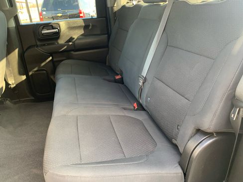 Used 2021 Chevrolet Silverado 2500 Custom w/ Custom Value Package image 20