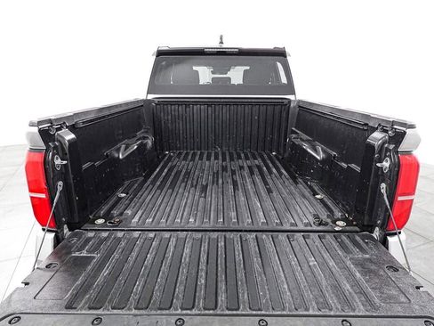 Used 2024 Toyota Tacoma SR5 image 25