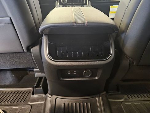 New 2026 Nissan Armada PRO-4X AWD/4WD image 21