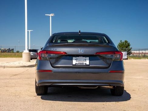 Used 2023 Honda Civic LX image 6