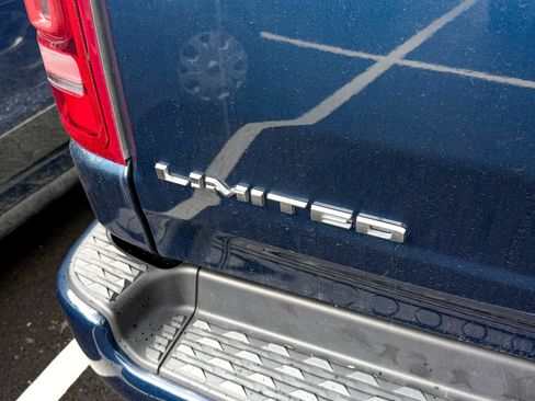 Used 2022 RAM 1500 Limited AWD/4WD image 7