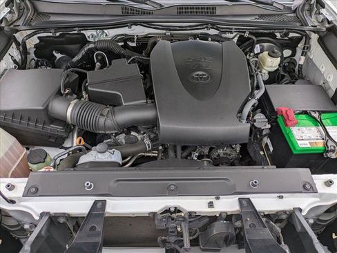Used 2021 Toyota Tacoma TRD Sport w/ Technology Package RWD image 22