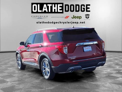 Used 2022 Ford Explorer Limited w/ Equipment Group 301A image 3