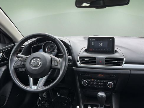 Used 2016 MAZDA MAZDA3 s Touring FWD image 9