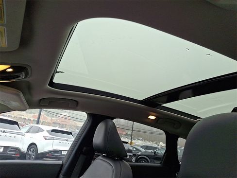 Used 2023 INFINITI QX50 Luxe image 15