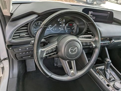 Used 2025 MAZDA MAZDA3 s FWD image 32
