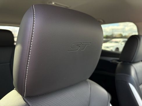 Used 2024 Buick Envision Sport Touring image 31