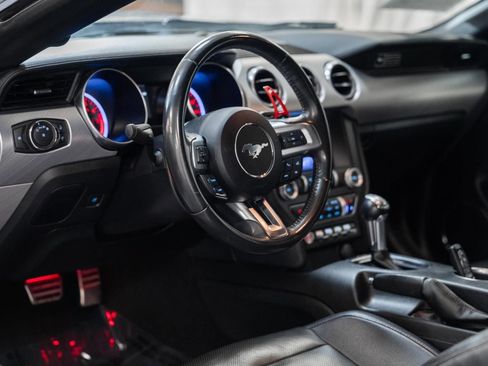 Certified 2020 Ford Mustang Premium RWD image 27