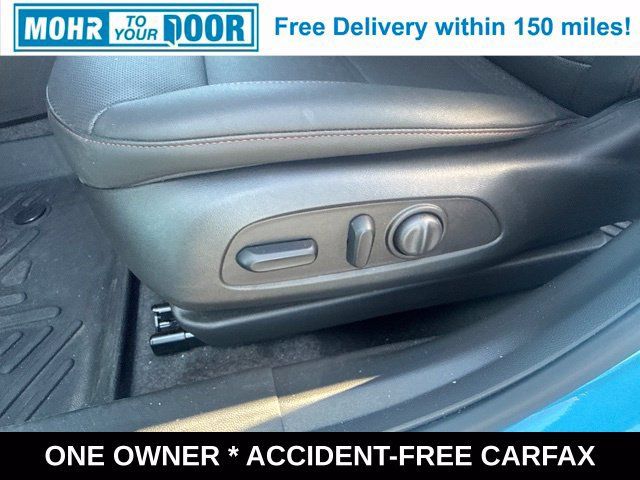Used 2025 Chevrolet Trax RS w/ Driver Confidence Package FWD image 27