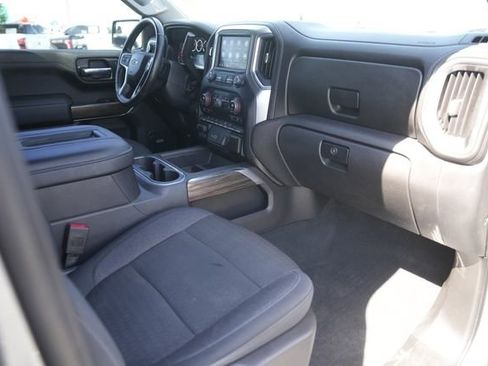 Used 2020 Chevrolet Silverado 1500 LT Trail Boss image 17