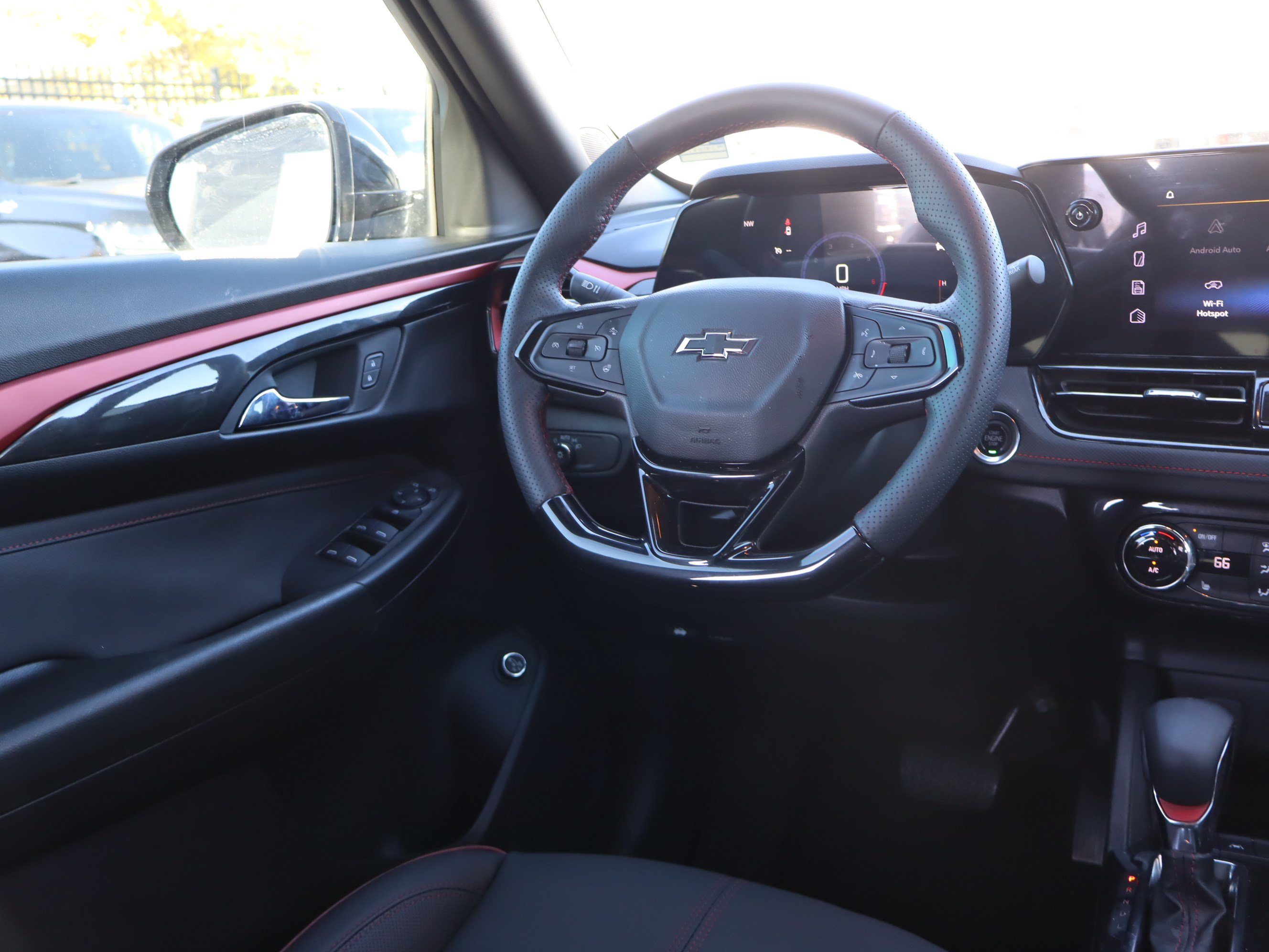 Used 2026 Chevrolet TrailBlazer RS w/ Convenience Package FWD image 12