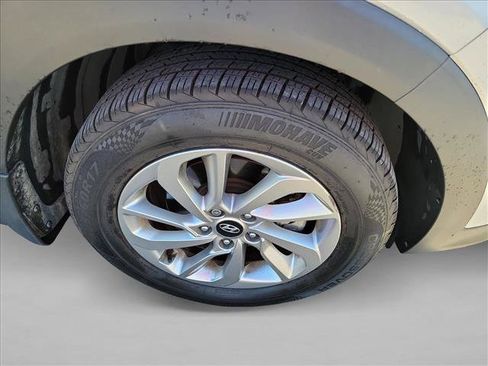 Used 2018 Hyundai Tucson SEL Plus w/ Cargo Package FWD image 10