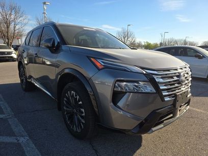 Certified 2025 Nissan Rogue Platinum w/ Platinum Premium Package