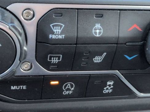 Used 2020 Jeep Gladiator Overland AWD/4WD image 20