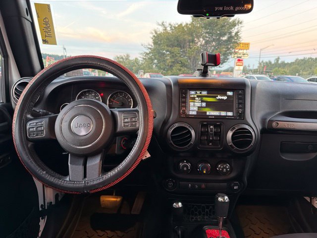 Used 2015 Jeep Wrangler Unlimited Sport w/ Quick Order Package 24S AWD/4WD image 10