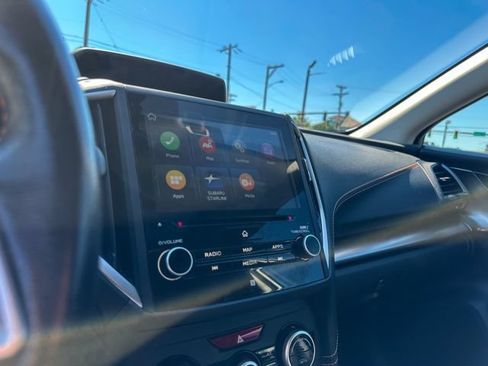 Used 2019 Subaru Crosstrek 2.0i Limited w/ Moonroof Package w/Navigation AWD/4WD image 18
