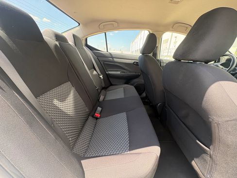 Used 2022 Nissan Versa S FWD image 25