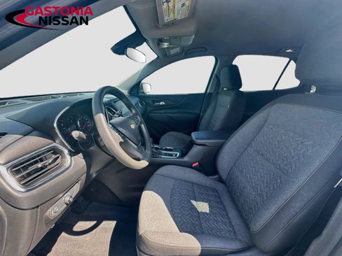 Used 2023 Chevrolet Equinox LT AWD/4WD image 26