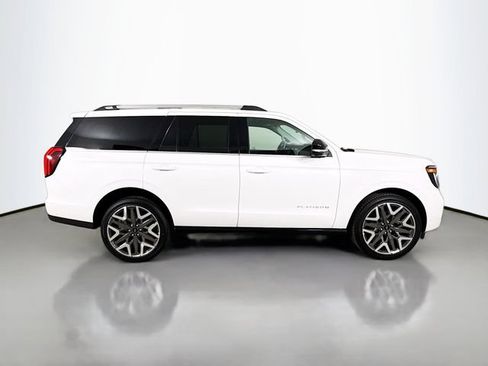 New 2025 Ford Expedition Platinum w/ Platinum Ultimate Package AWD/4WD image 8