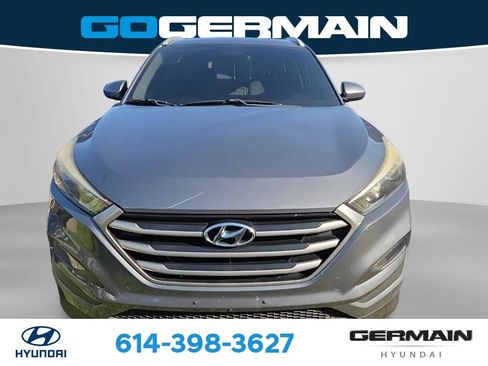 Used 2017 Hyundai Tucson SE w/ SE Popular Package 02 AWD/4WD image 2